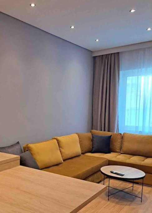 Royal Blue Grand Suite No 4 Piraeus Port Exterior photo